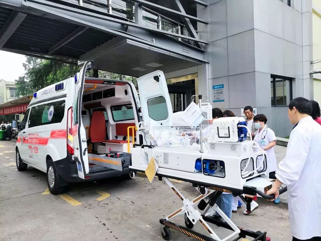 库尔勒市长短途救护车转院